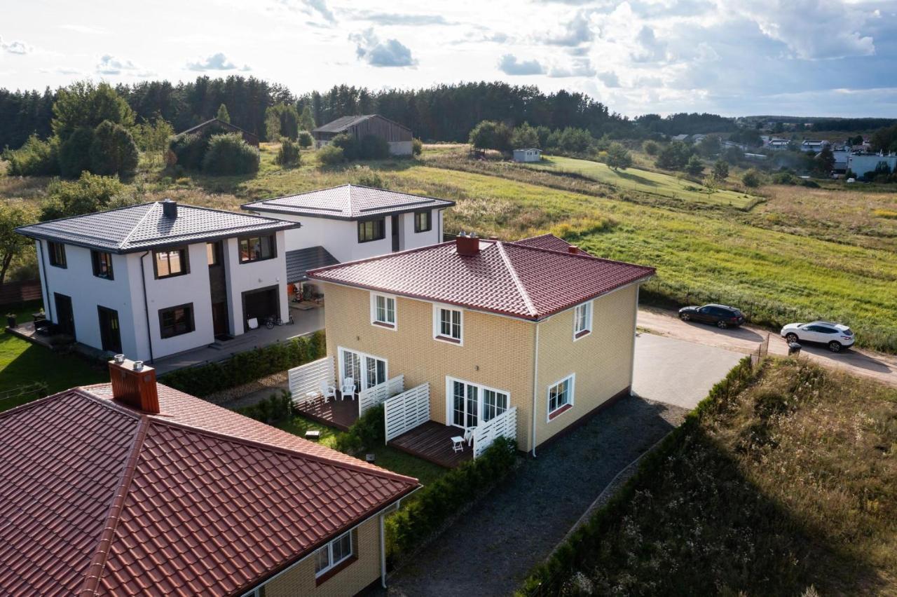 1 House Between Two Lakes VNO Exterior foto